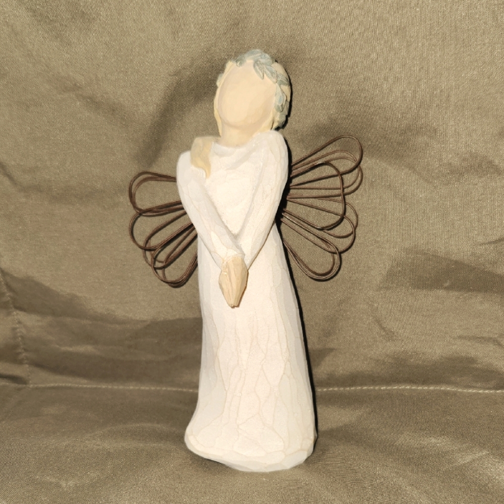 Willow Tree Celebrate Angel Figurine